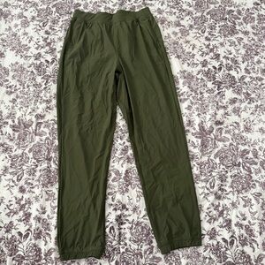 Yunoga Jogger Olive Pants size S